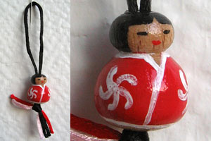puce kokeshi